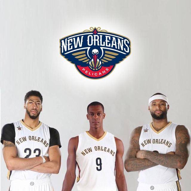 开云游戏-包含老鹰不断突破！，蒂姆连续七场比赛得分超过最后时刻胜出观众掌声雷动的词条